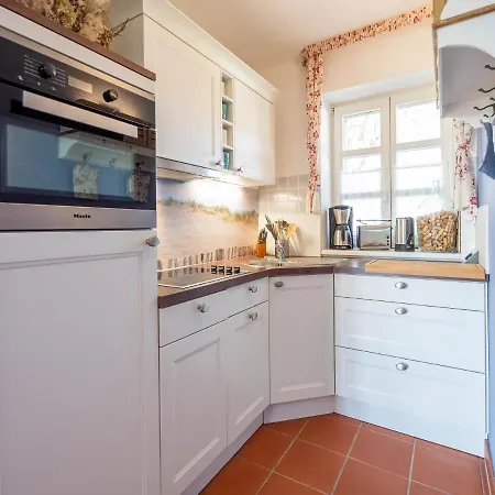 Rugana - Komfort Mit 2 Schlafzimmern Und Terrasse C48 Dranske